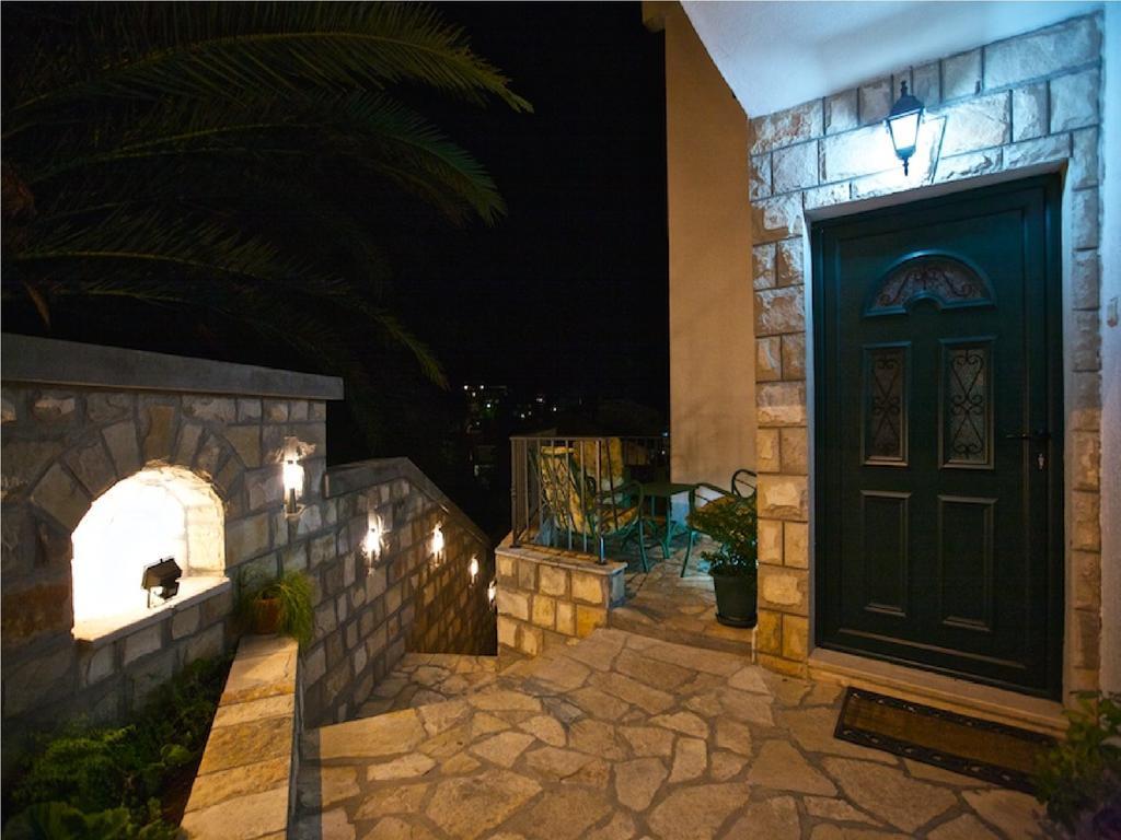 Guest house Klaris 4*