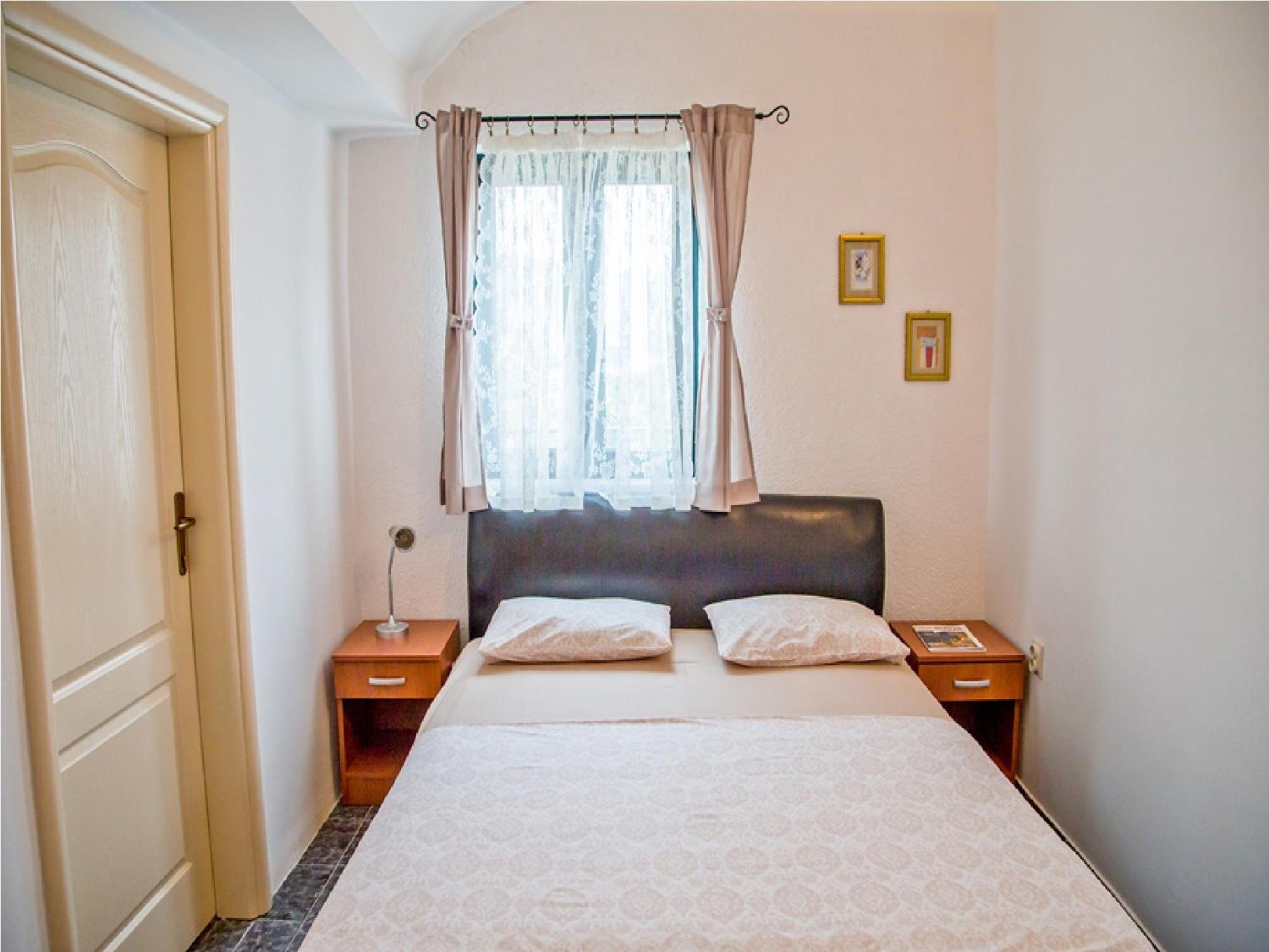 Klaris Guest house