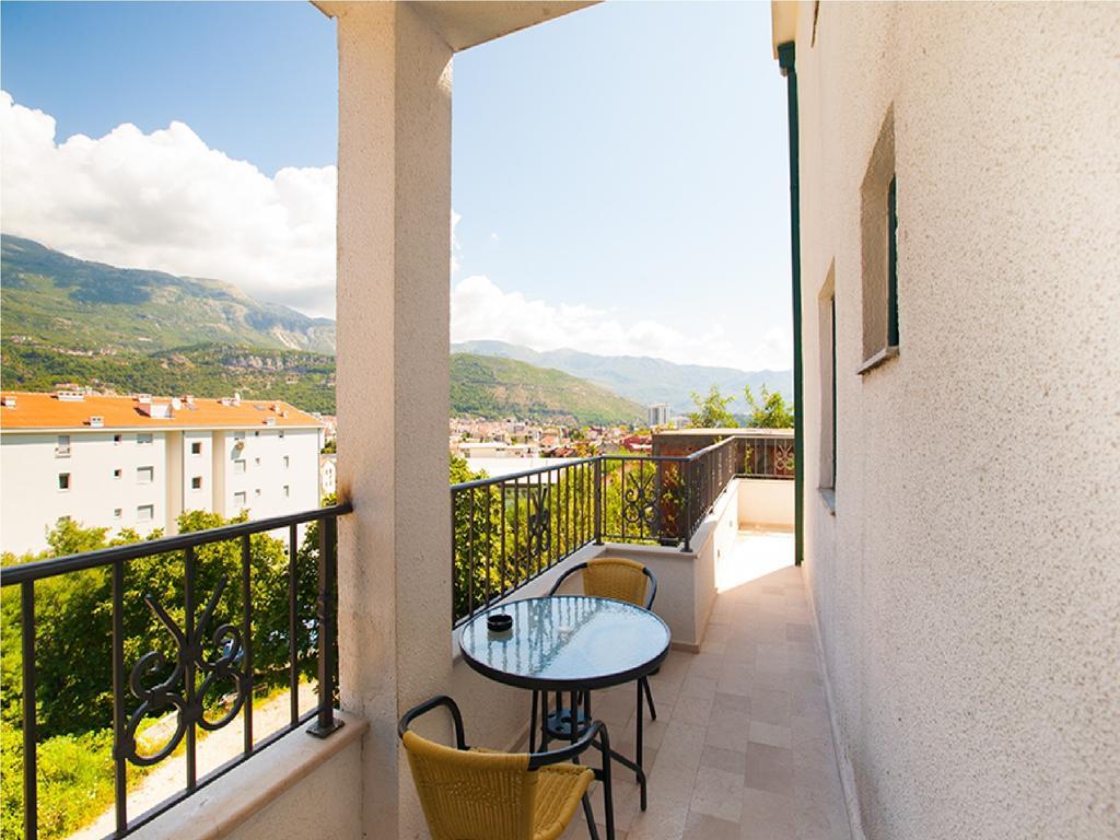 Guest house Klaris 4*